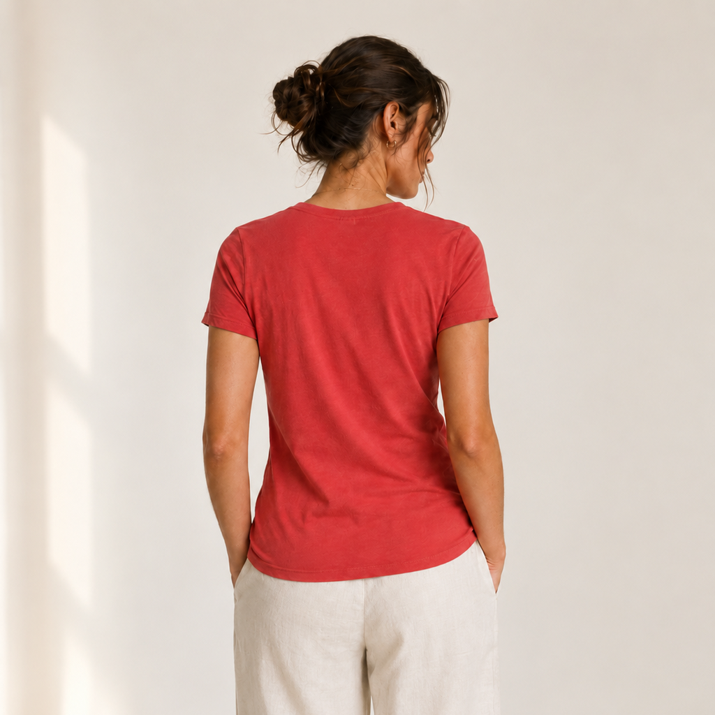 LeBlanc Women's Essential V-Neck T-Shirt